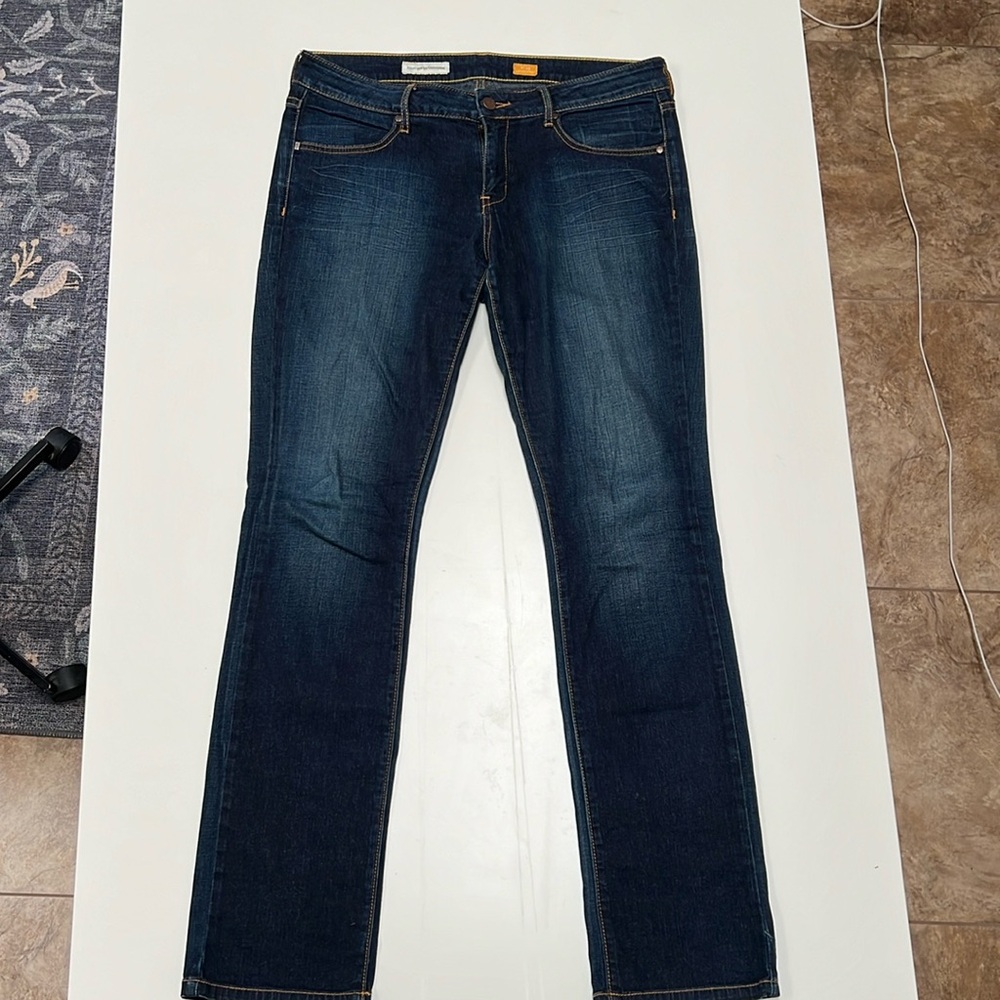 Pilcro and the letterpress jeans. Size 29 low rise straight